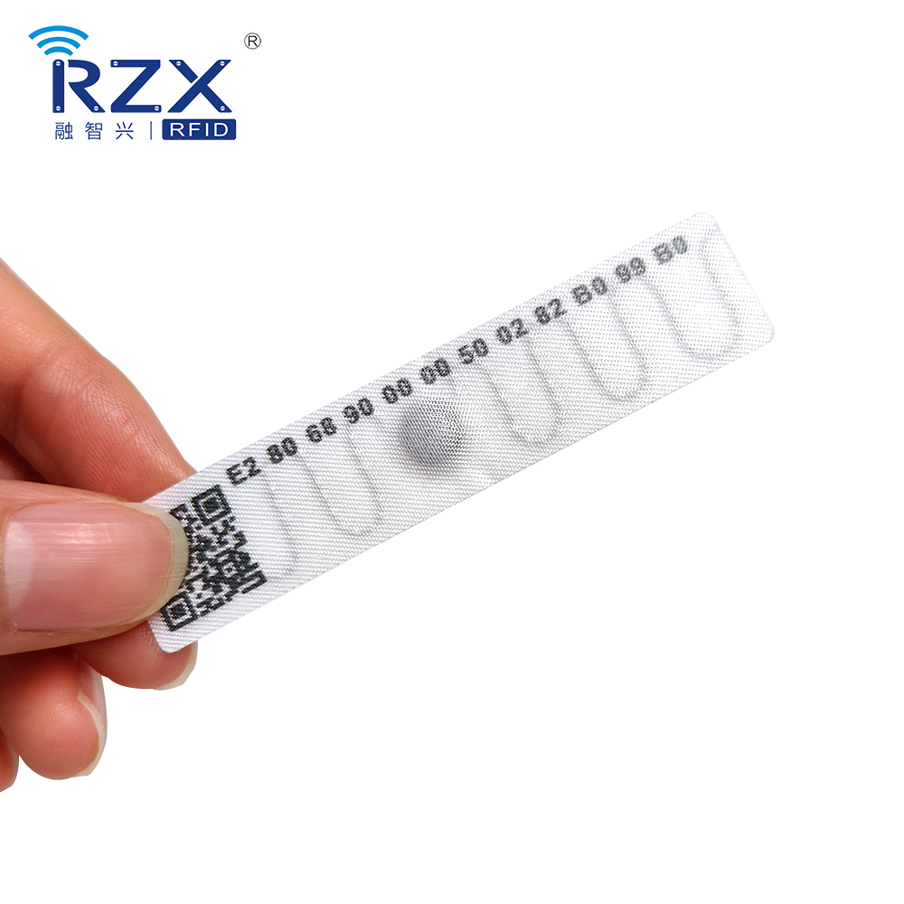 RFID洗衣標簽（噴序列號、QR碼、帶背膠） (2).jpg